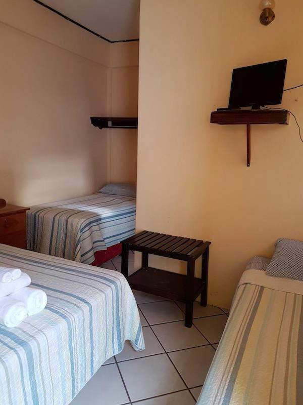 Serenade Hotel Placencia Kültér fotó