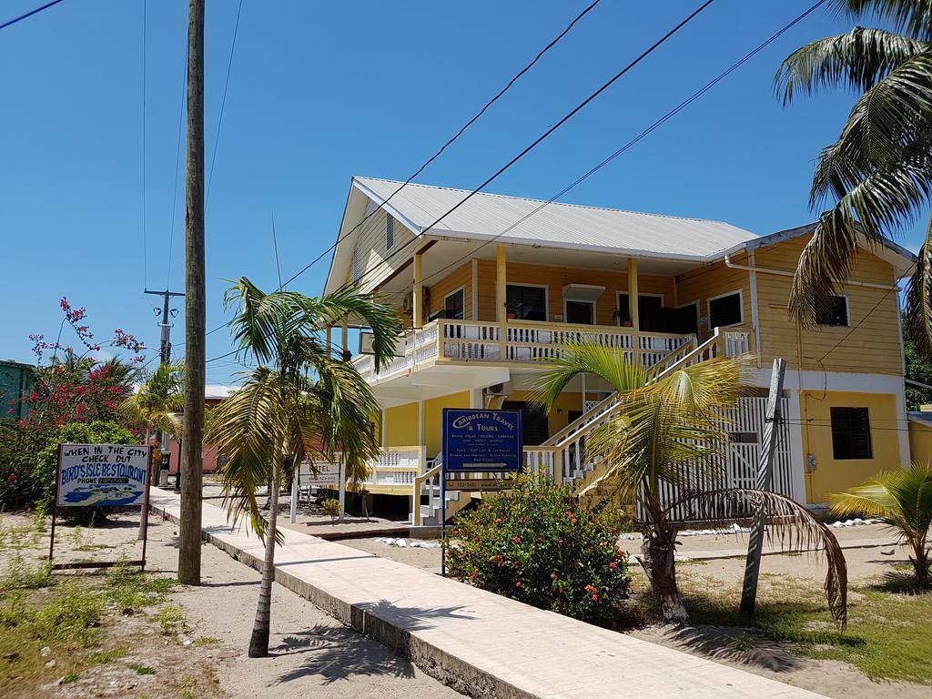 Serenade Hotel Placencia Kültér fotó