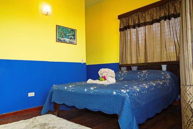 Serenade Hotel Placencia Kültér fotó