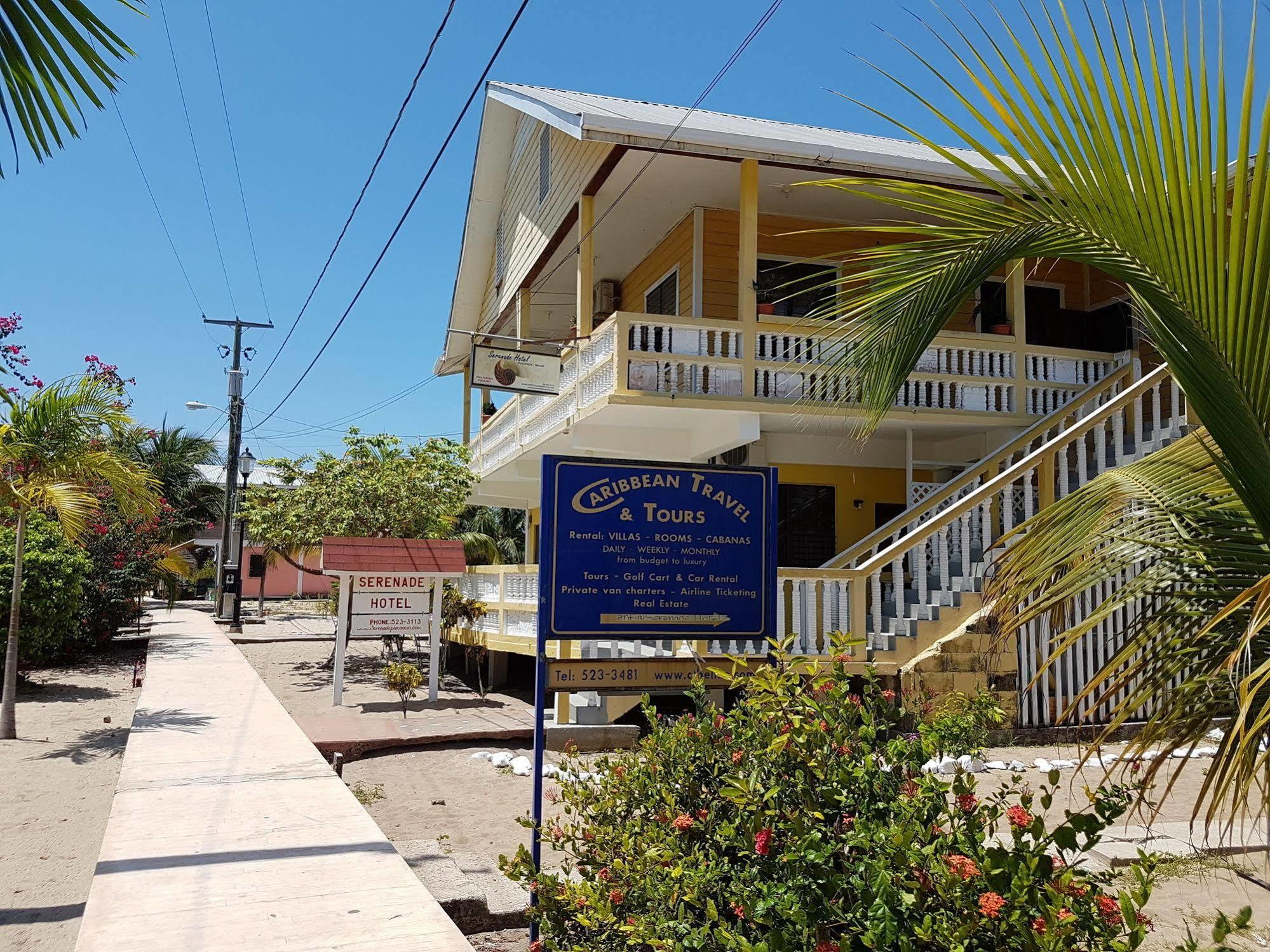 Serenade Hotel Placencia Kültér fotó